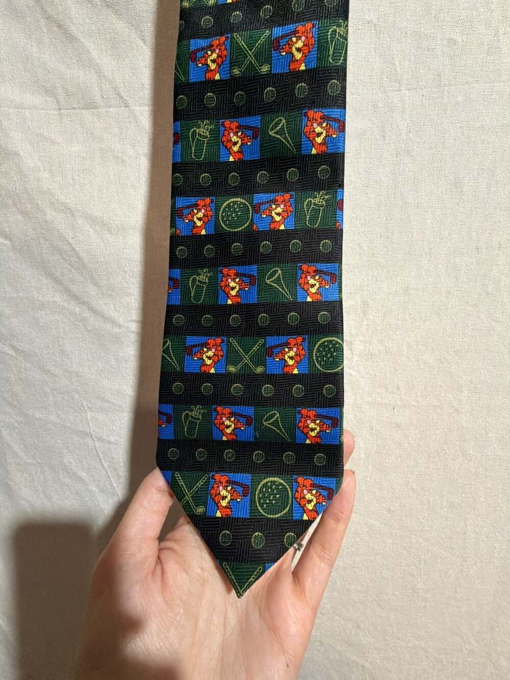 Vintage Disney Pooh Tigger Golf Pattern Men's Necktie